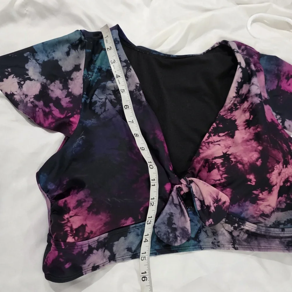 Torrid Womens Wireless Flutter Sleeve Bikini Top Size 2X Tie Dye Bathing Suit